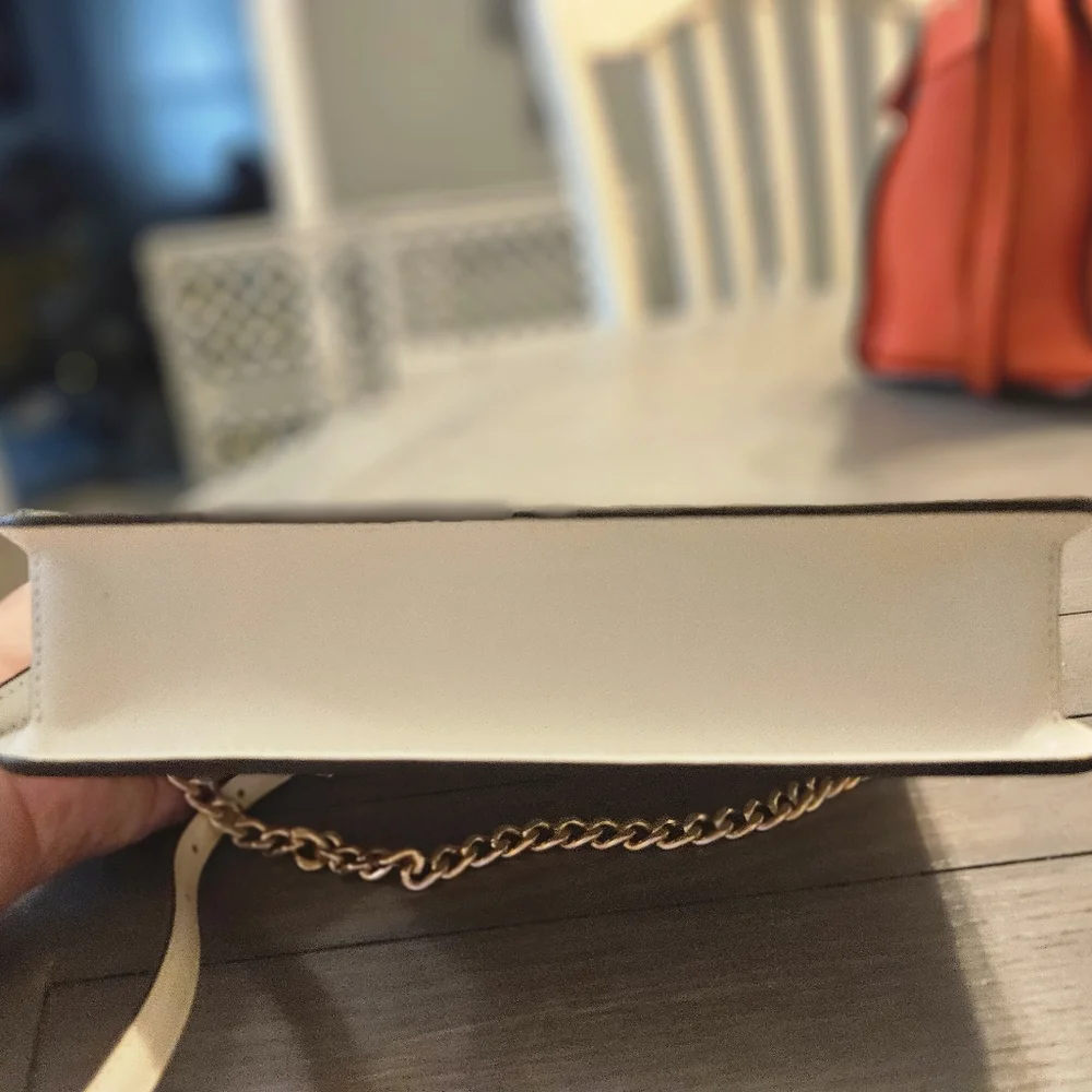 Kate Spade Ivory Crossbody Bag with Gold Chain NWT - Picture 6 of 11